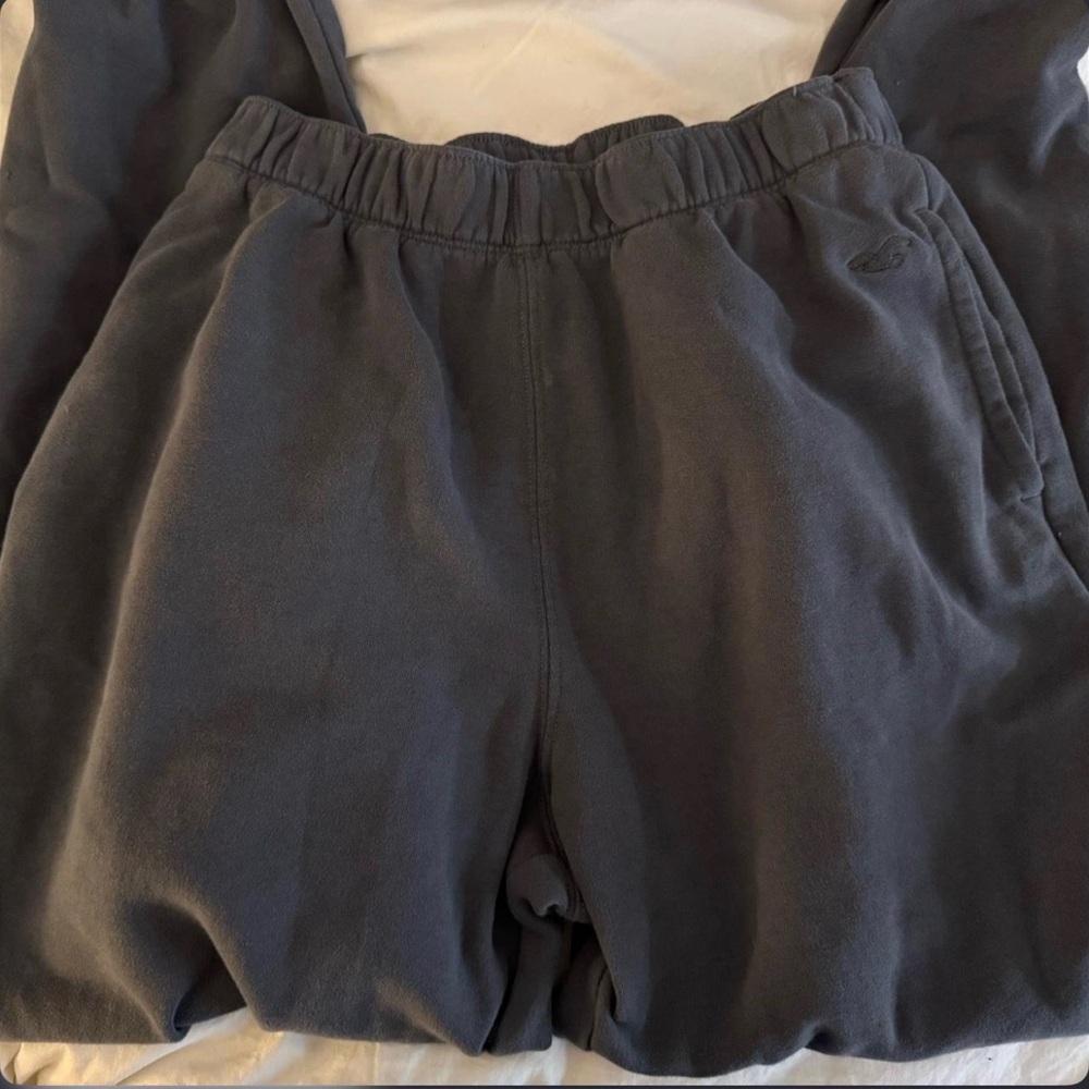 Hollister dark grey sweatpants